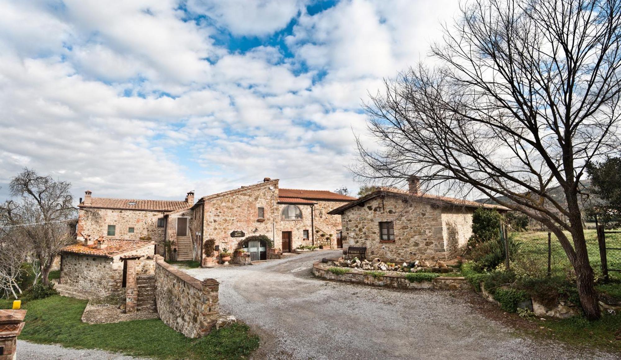 Agriturismo Grossola Castiglione d'Orcia Exterior photo