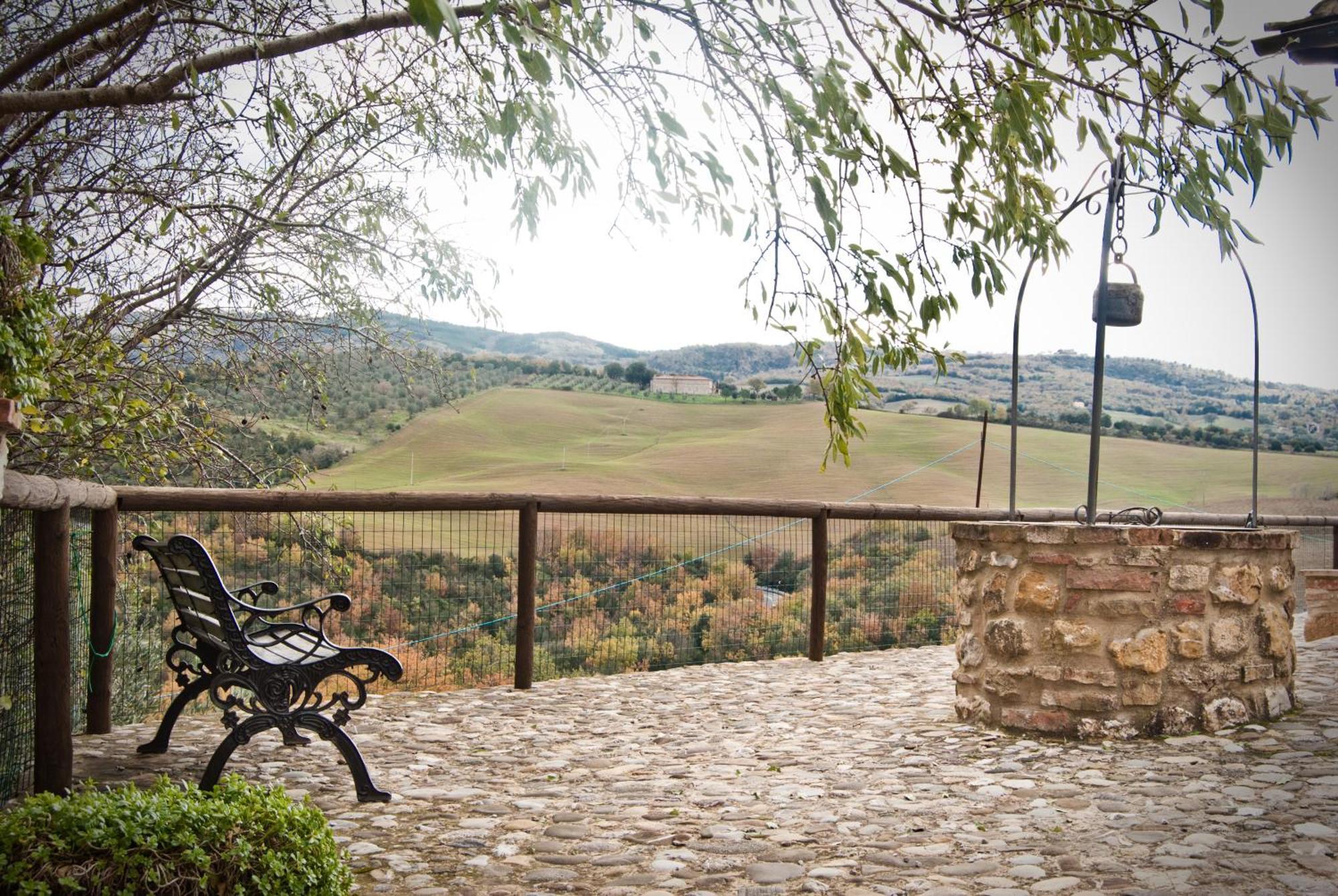 Agriturismo Grossola Castiglione d'Orcia Exterior photo