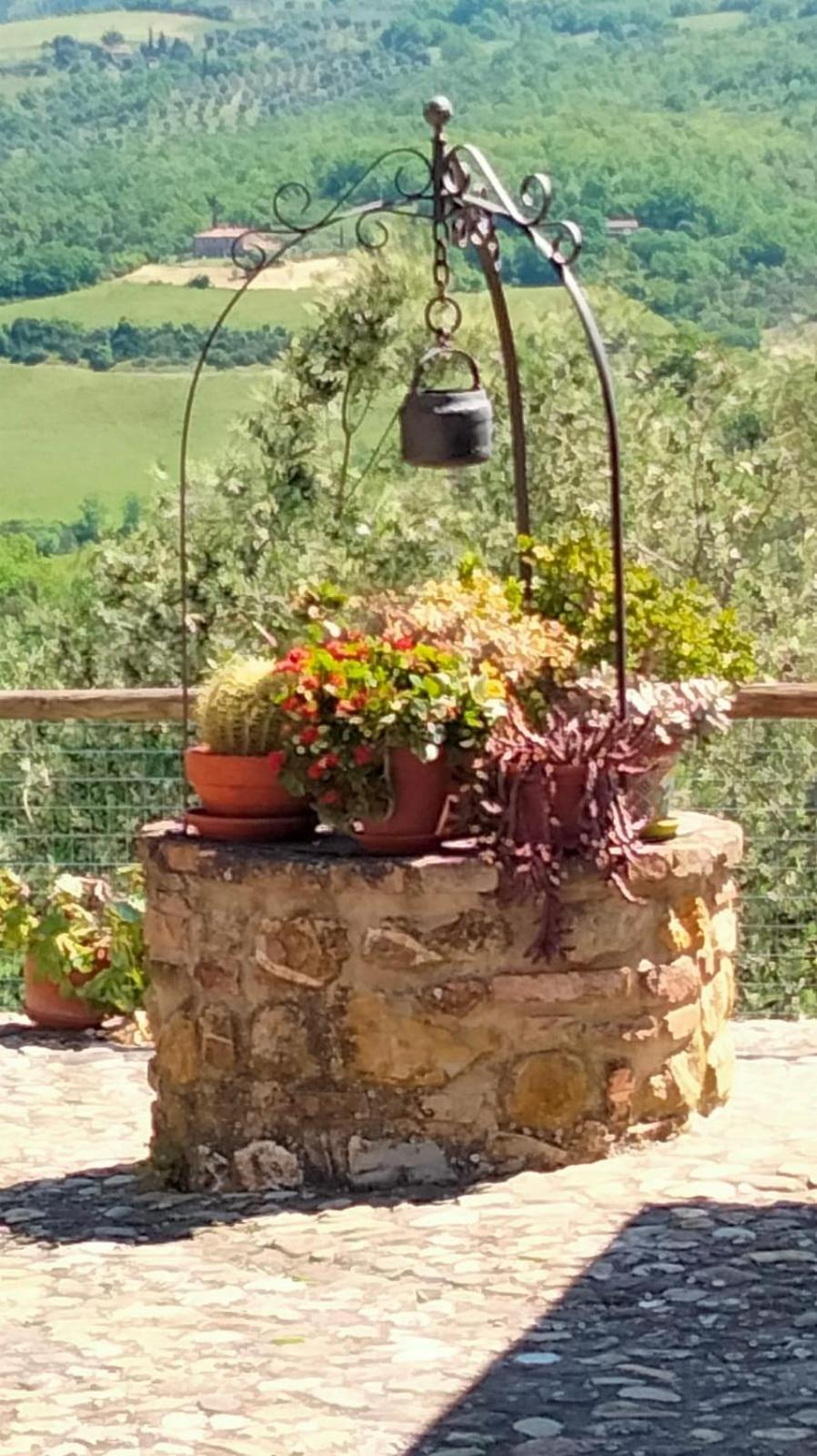 Agriturismo Grossola Castiglione d'Orcia Exterior photo