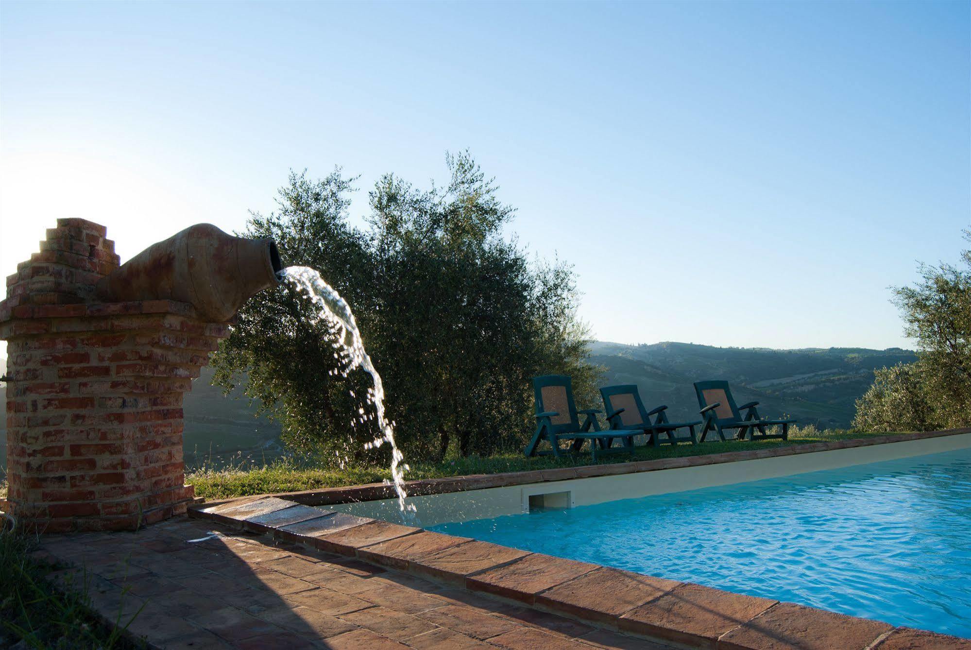 Agriturismo Grossola Castiglione d'Orcia Exterior photo