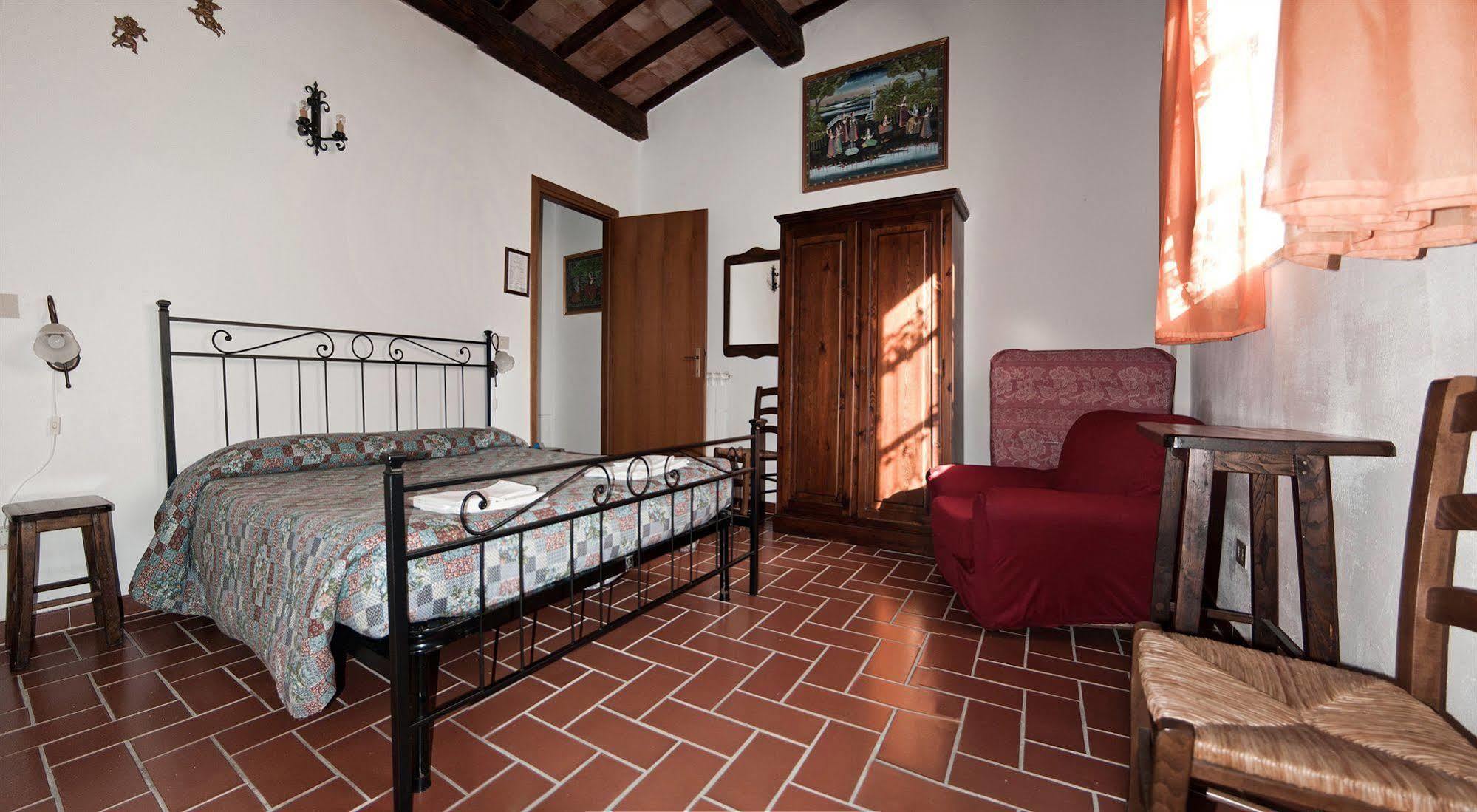 Agriturismo Grossola Castiglione d'Orcia Exterior photo